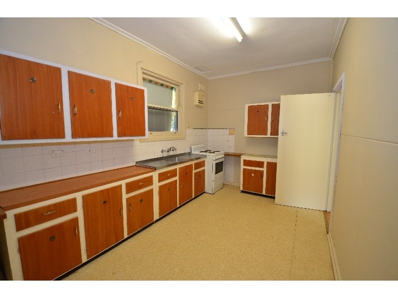 37 Halsey Road, Elizabeth East SA 5112