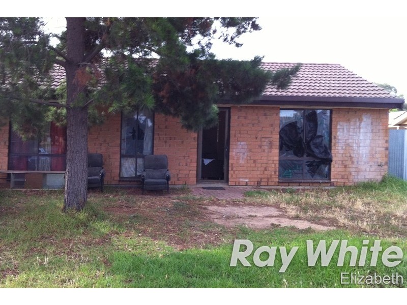 39 Caloundra Drive, Paralowie SA 5108