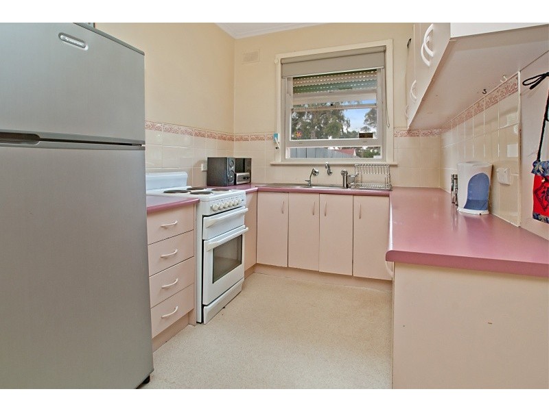 25 Smitham Street, Elizabeth Grove SA 5112