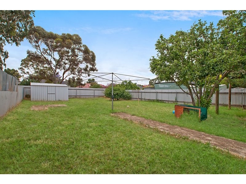 25 Smitham Street, Elizabeth Grove SA 5112