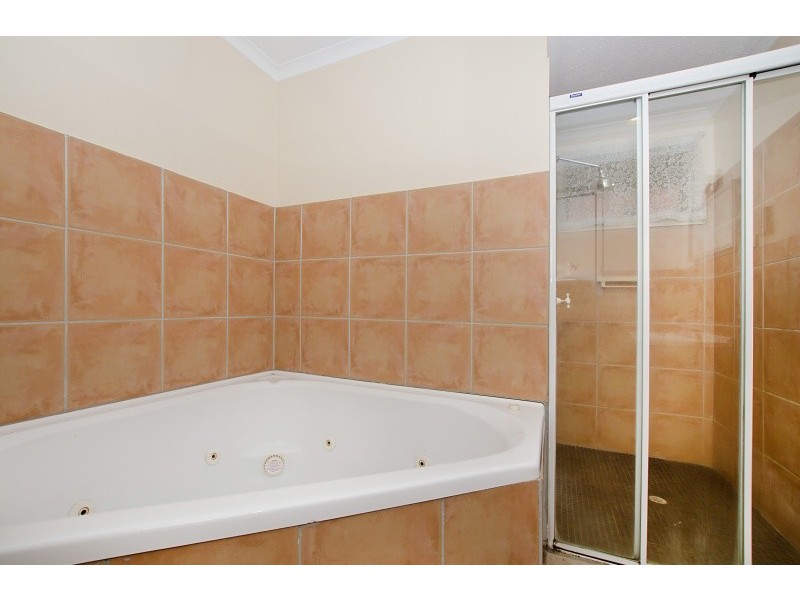 4. Carrama Crescent, Munno Para SA 5115