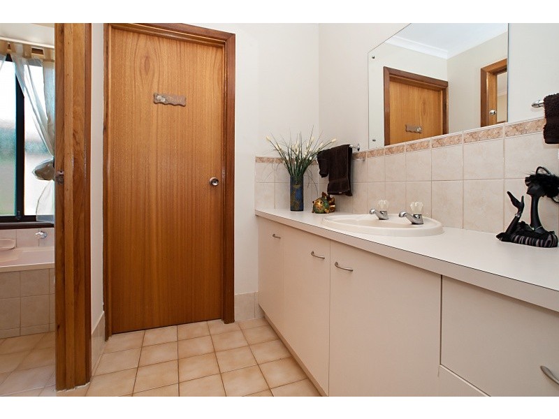 29 Balmoral Cct, Blakeview SA 5114