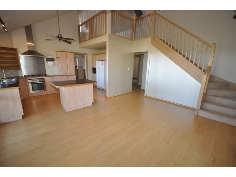 18 Modra Circuit, Hillbank SA 5112