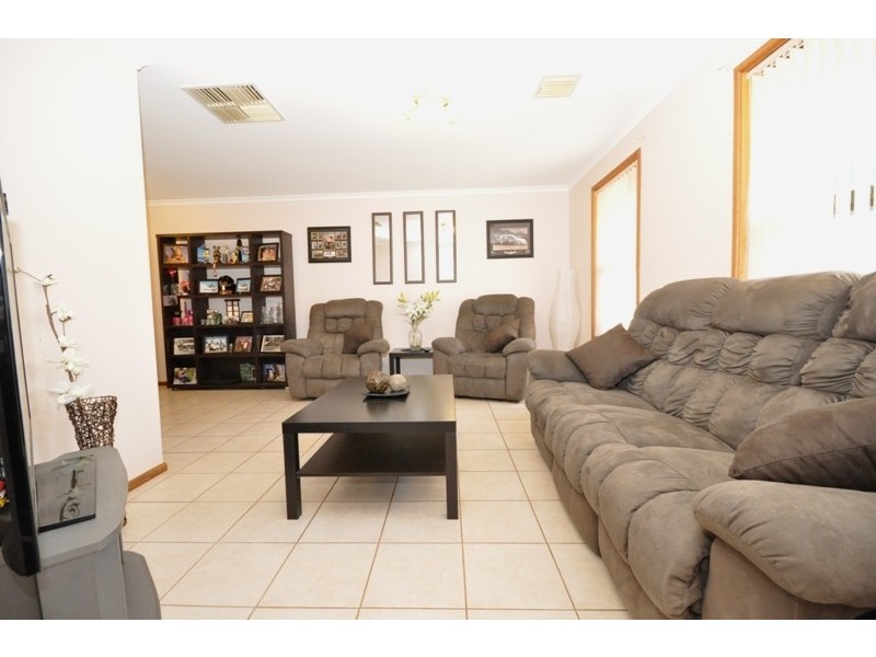 3 Linwood Grove, Hillbank SA 5112