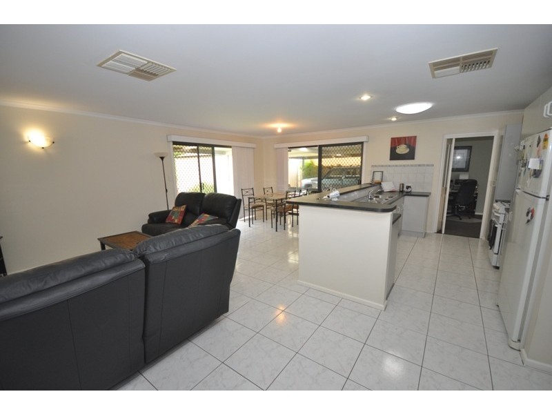 52 Daintree Walk, Blakeview SA 5114