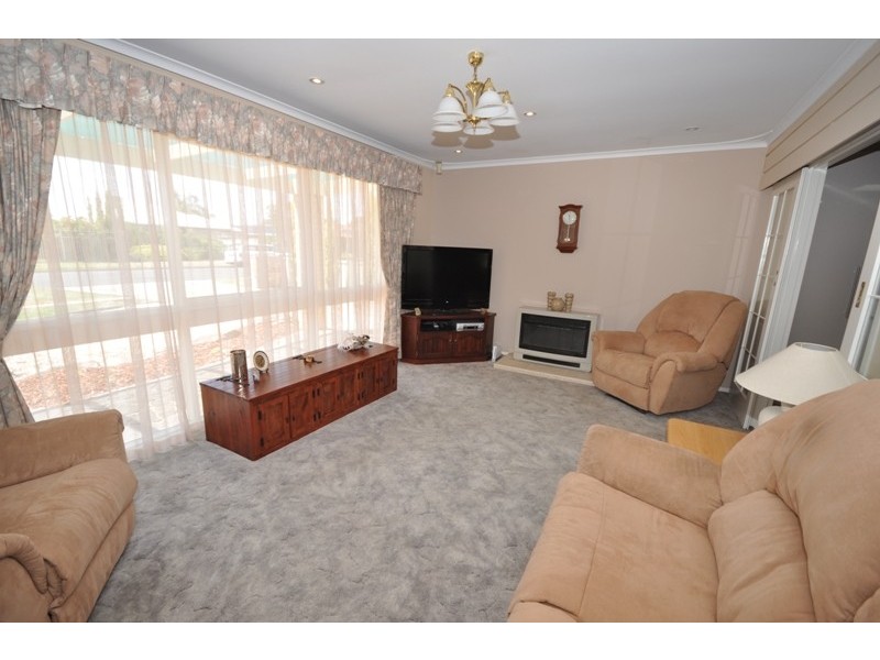 6 Quick Street, Parafield Gardens SA 5107