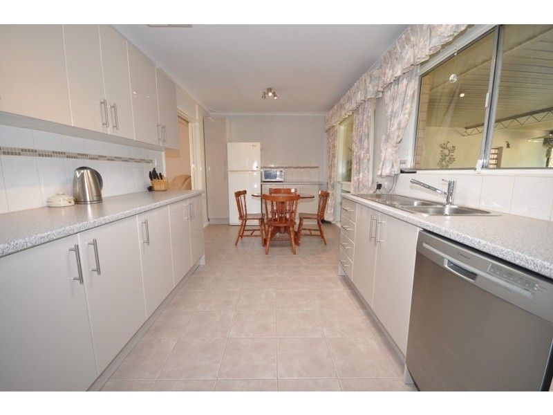 6 Quick Street, Parafield Gardens SA 5107