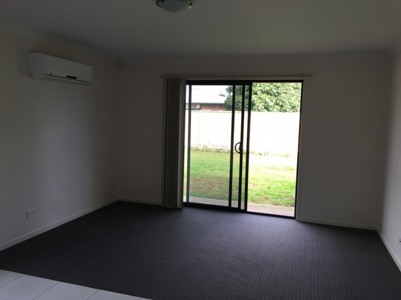 17 Tudor Cres, Smithfield Plains SA 5114