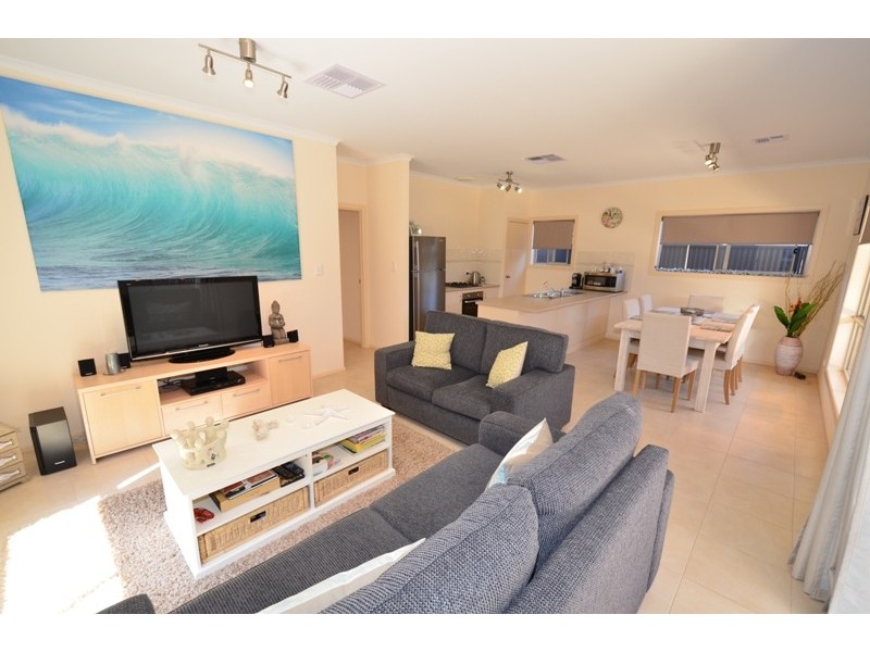 43 Swinden Crescent, Blakeview SA 5114