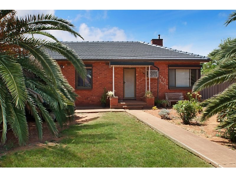 19 Shillabeer Road, Elizabeth Park SA 5113