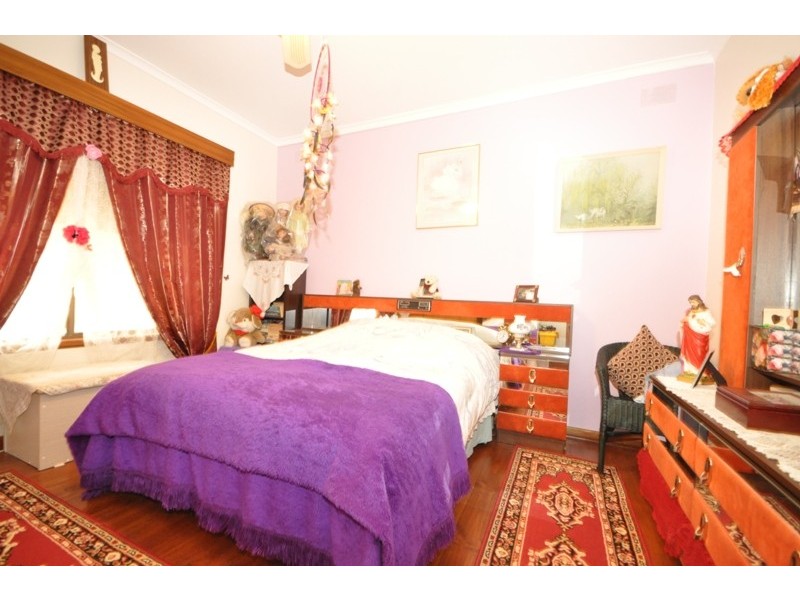 6 Hewish Crescent, Elizabeth Park SA 5113