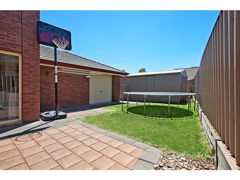 47 Duke Avenue, Para Hills SA 5096