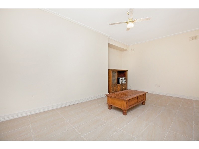 18 Donhead Street, Elizabeth SA 5112