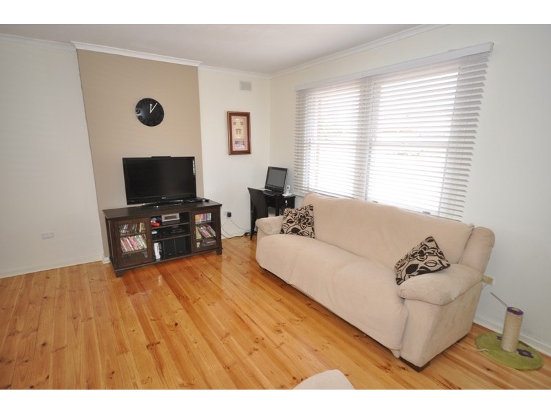 23 Lindsay Street, Elizabeth Downs SA 5113