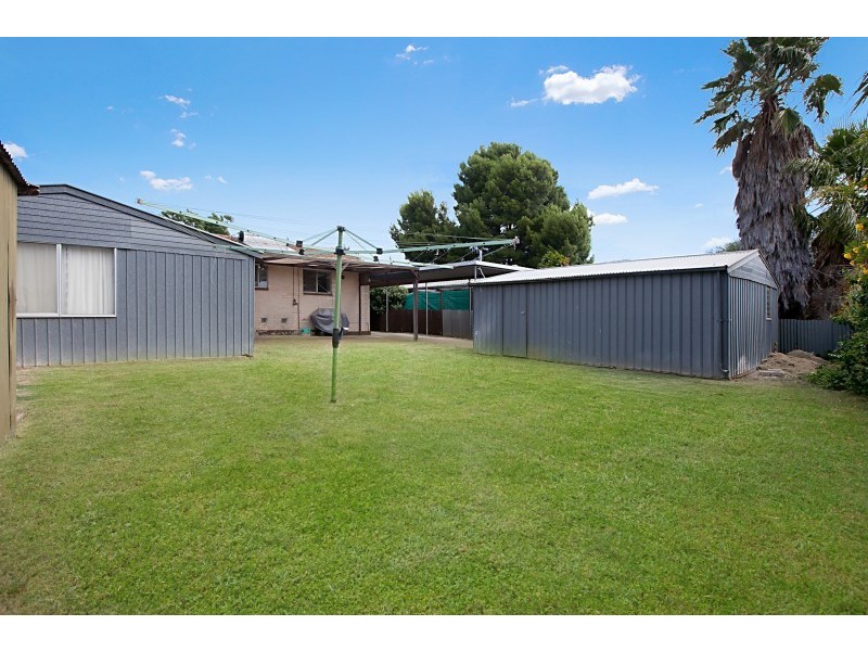 9 Perrott Street, Elizabeth Park SA 5113