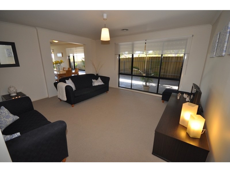 11 Tarana Court, Hillbank SA 5112