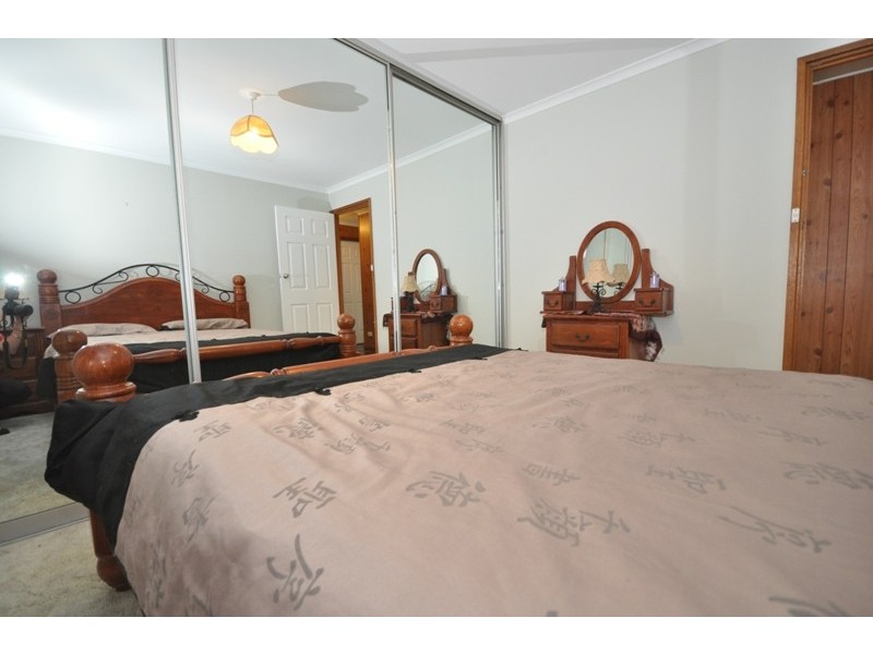 31 Paginton Crescent, Elizabeth East SA 5112