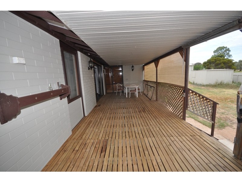 31 Paginton Crescent, Elizabeth East SA 5112