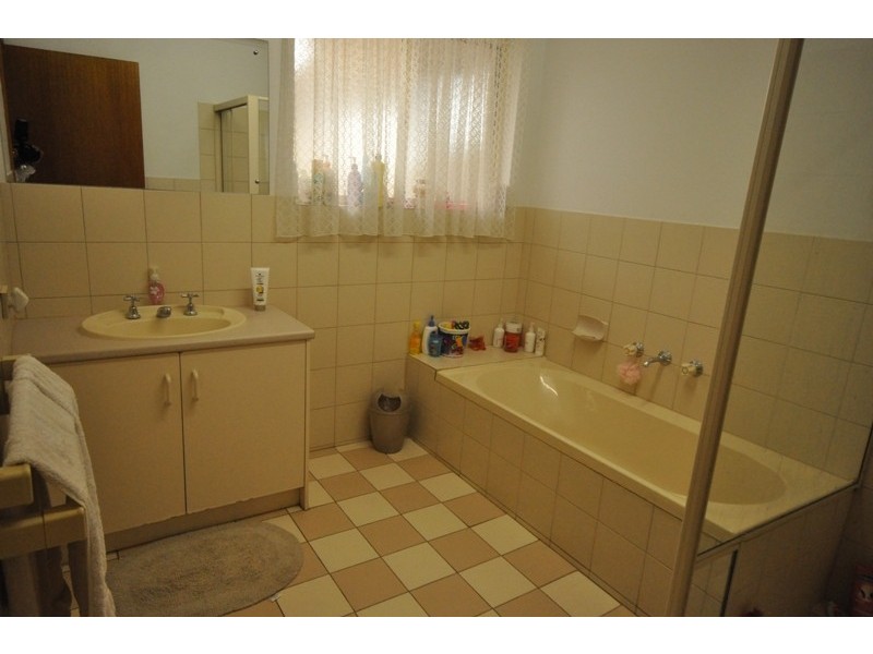 .2/57 Kings Road, Salisbury Downs SA 5108