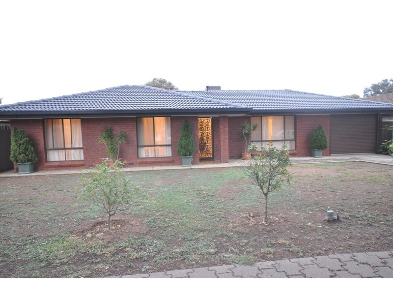 12 Deanna Avenue, Paralowie SA 5108