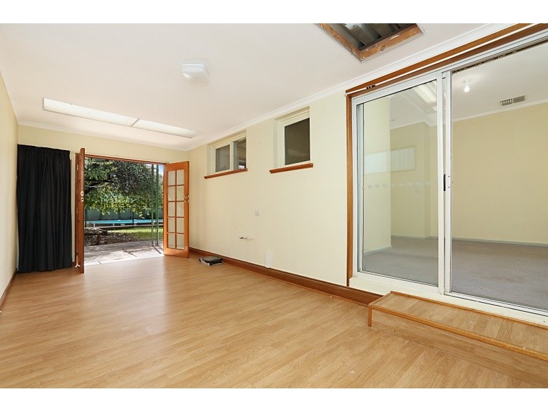 8 Prunus Avenue, Elizabeth Vale SA 5112