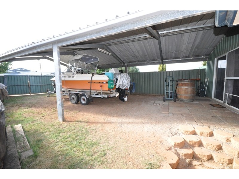 1 Sheffield Place, Blakeview SA 5114