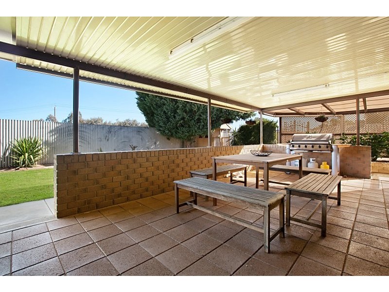 4 Candy Court, Paralowie SA 5108