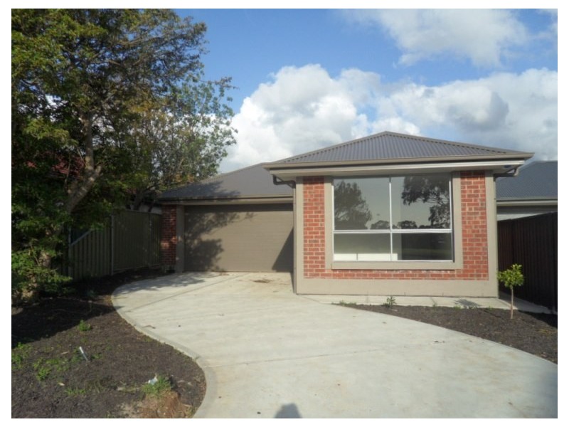 2 Mavros Rd, Elizabeth Downs SA 5113