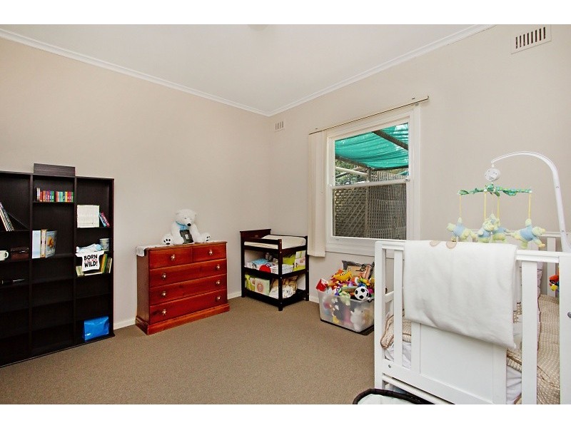 25 Kentish Road, Elizabeth Downs SA 5113