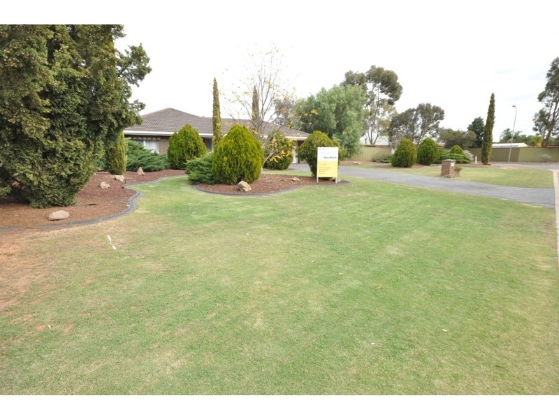 13 Strangways Road, Angle Vale SA 5117