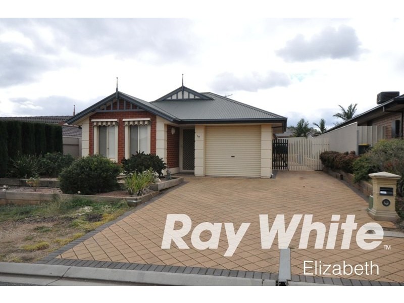 17 Lancelot Street, Blakeview SA 5114