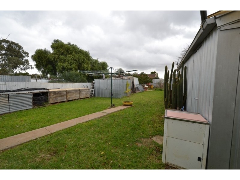 14 Mahood Street, Elizabeth Grove SA 5112