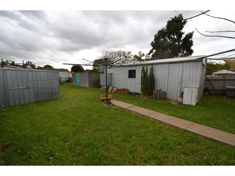14 Mahood Street, Elizabeth Grove SA 5112