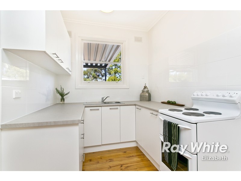 10 Northampton Crescent, Elizabeth East SA 5112