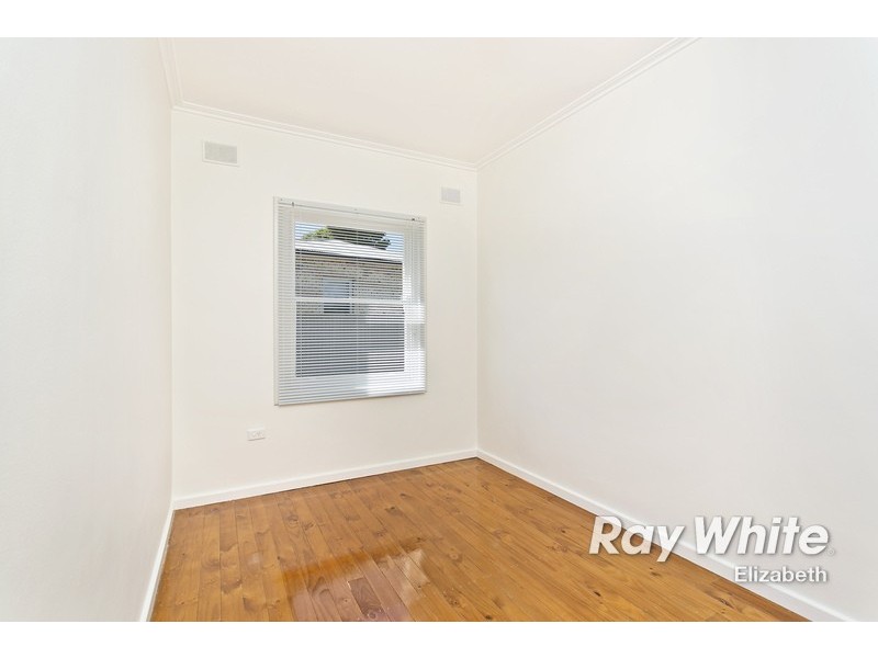 10 Northampton Crescent, Elizabeth East SA 5112