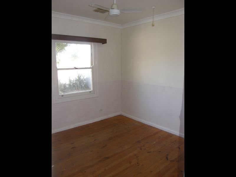 254 Midway Rd, Elizabeth Downs SA 5113