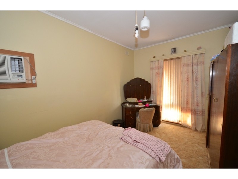 12 Hawk Street, Elizabeth Park SA 5113