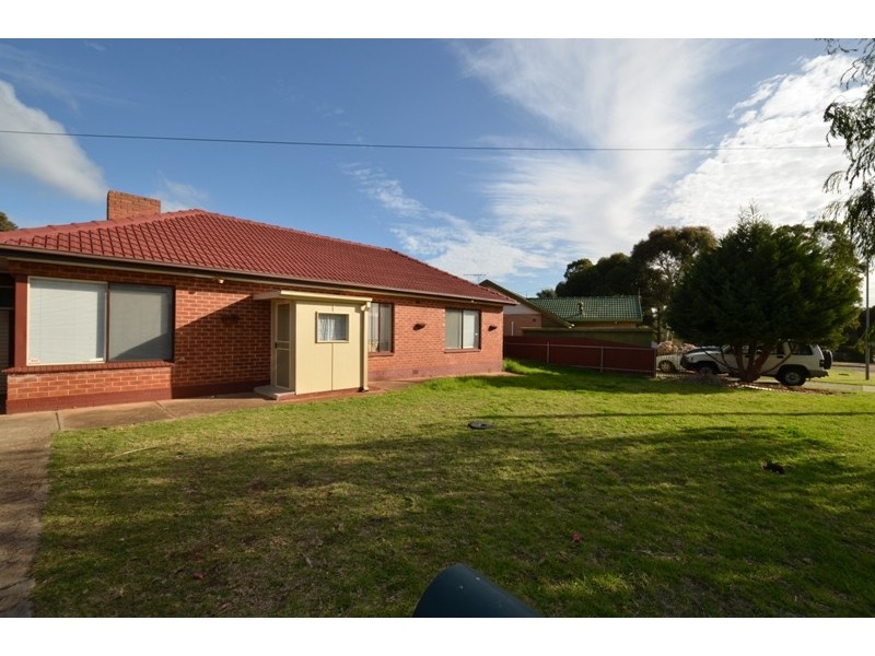 10 Hawk Street, Elizabeth Park SA 5113