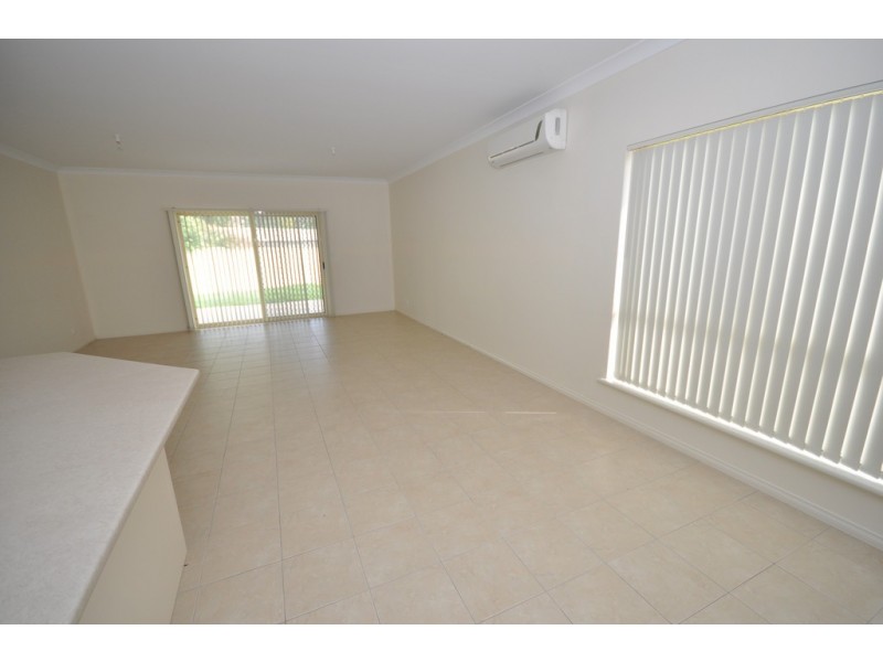 25 Halsey Road, Elizabeth East SA 5112