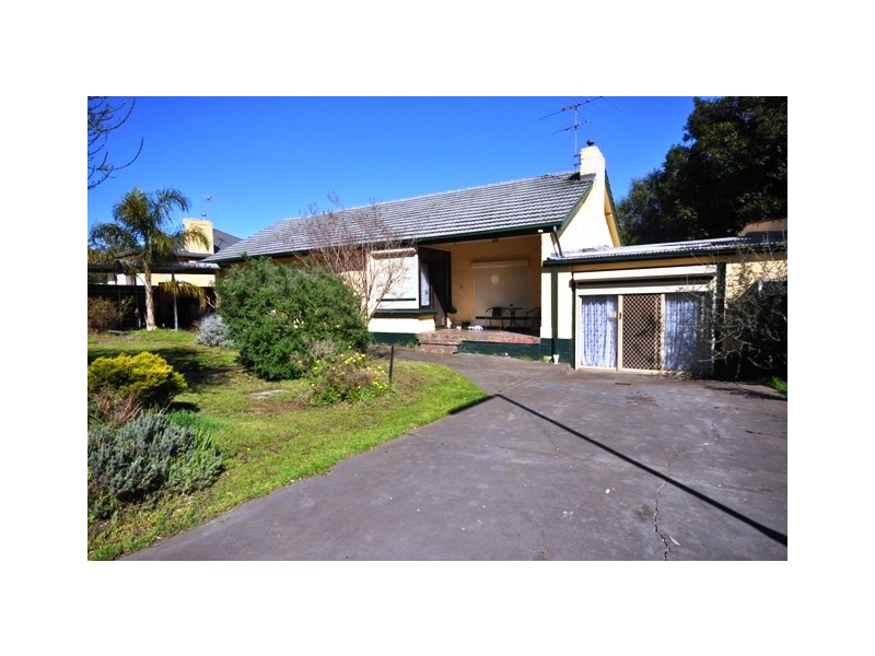 61 Northampton Cres, Elizabeth East SA 5112