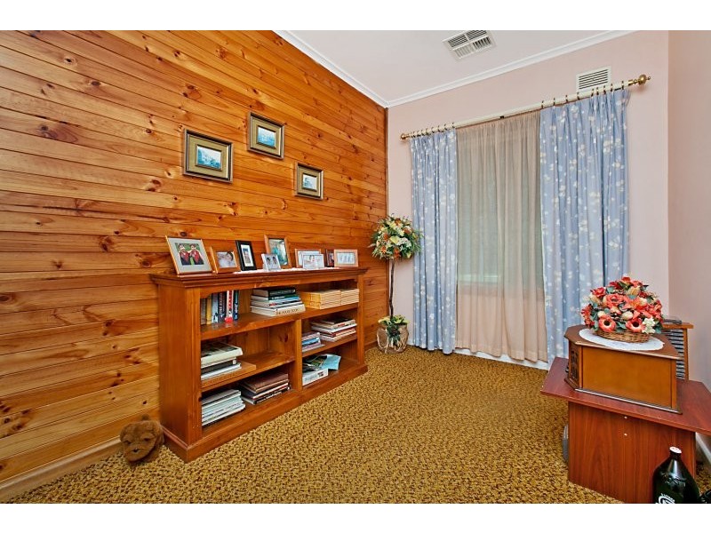 24 Midway Road, Elizabeth East SA 5112