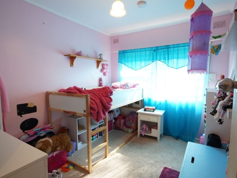 14 Lindsay St, Elizabeth Downs SA 5113