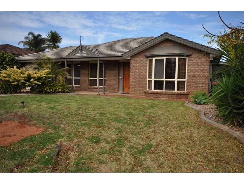 32 Amberdale Road, Blakeview SA 5114