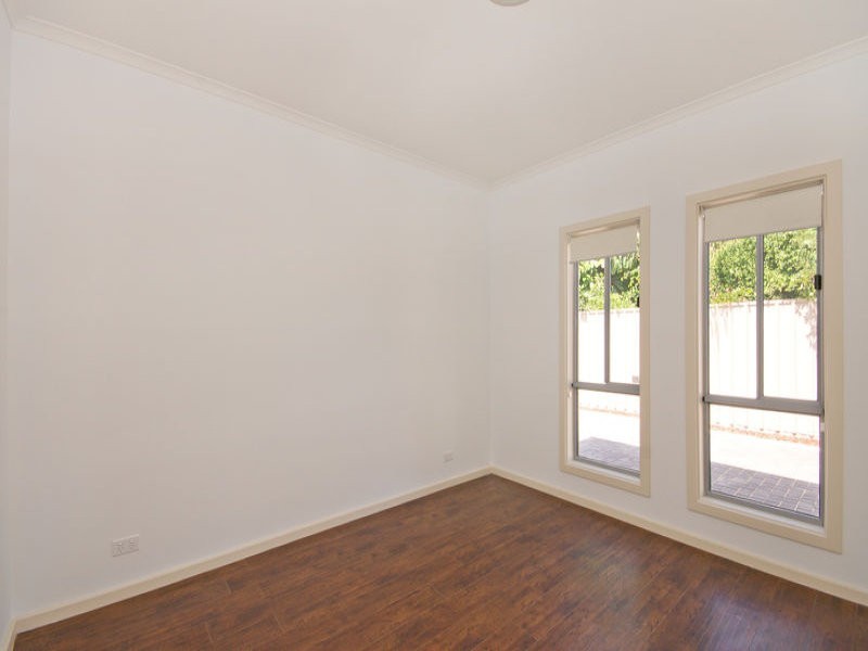 2/18 Davidson Rd, Elizabeth Vale SA 5112