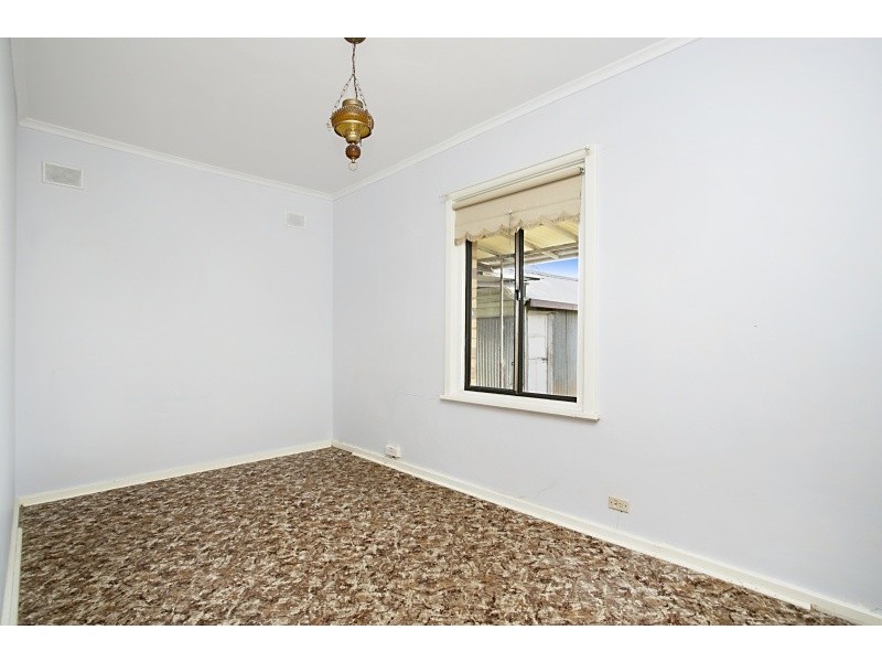 15 Leonard Street, Elizabeth Park SA 5113