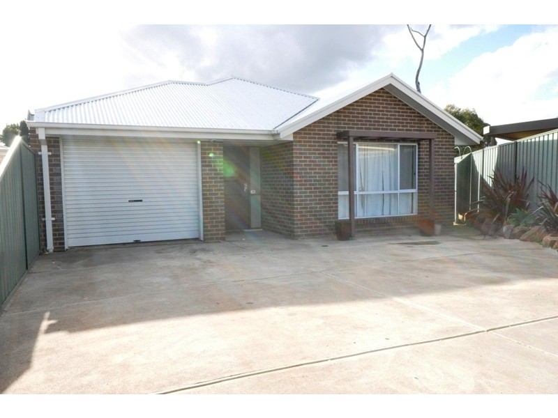 32 Trafalgar Crt, Elizabeth Park SA 5113