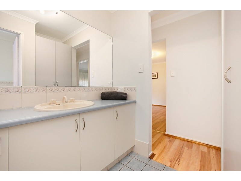 14 Sharrad Court, Andrews Farm SA 5114