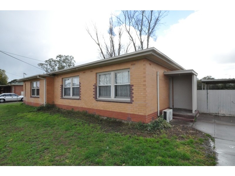 32 Barrat St, Smithfield Plains SA 5114