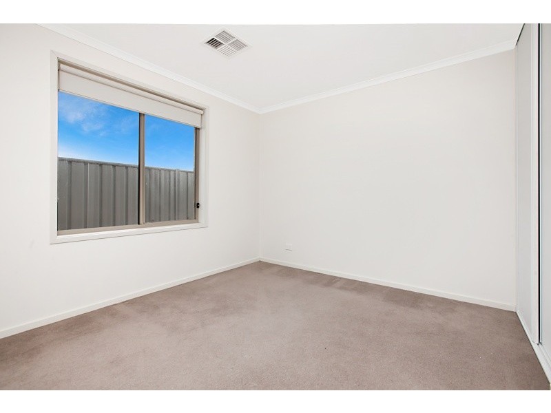 9 Jarrah Drive, Munno Para West SA 5115