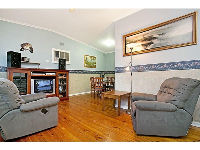 27 Hinsley Road, Smithfield Plains SA 5114